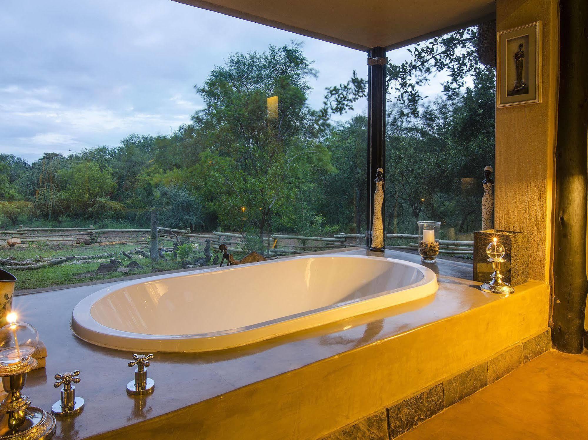 Raptor Retreat Game Lodge Hoedspruit Buitenkant foto