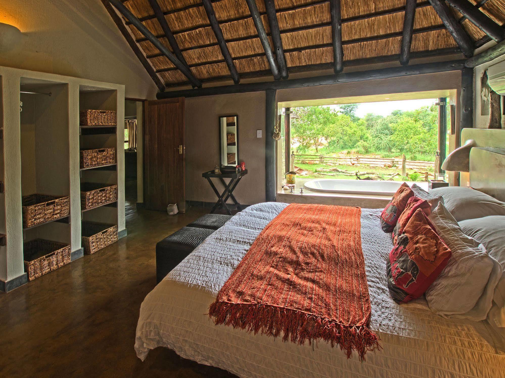 Raptor Retreat Game Lodge Hoedspruit Buitenkant foto